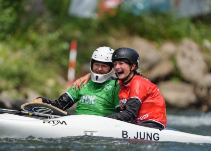 Mina Blume and Britta Jung kayak cross Germany Foix 2025